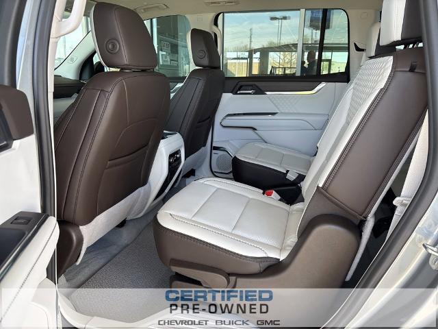 2024 GMC Acadia Vehicle Photo in MANHATTAN, KS 66502-5036