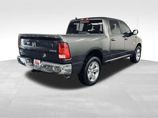 2017 Ram 1500 Vehicle Photo in MEDINA, OH 44256-9631