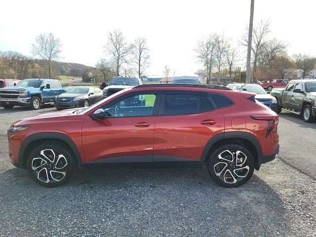 2024 Chevrolet Trax Vehicle Photo in THOMPSONTOWN, PA 17094-9014