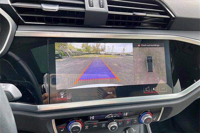 2024 Audi Q3 Vehicle Photo in INDEPENDENCE, MO 64055-1314