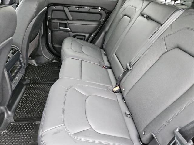 2025 Defender Vehicle Photo in AUSTIN, TX 78717