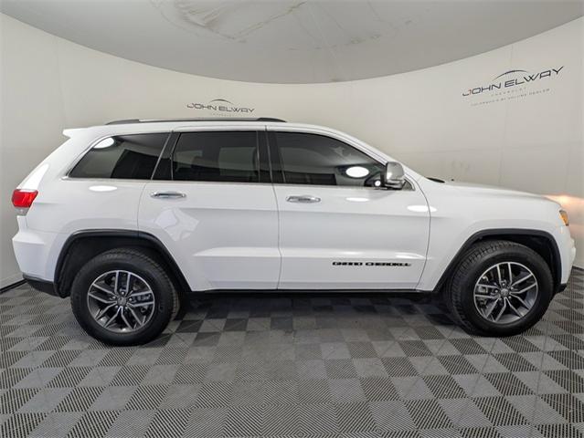 2017 Jeep Grand Cherokee Vehicle Photo in ENGLEWOOD, CO 80113-6708