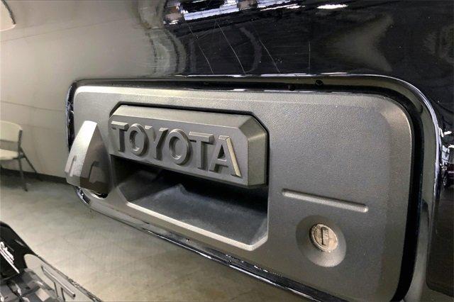 2023 Toyota Tacoma 4WD Vehicle Photo in INDEPENDENCE, MO 64055-1314