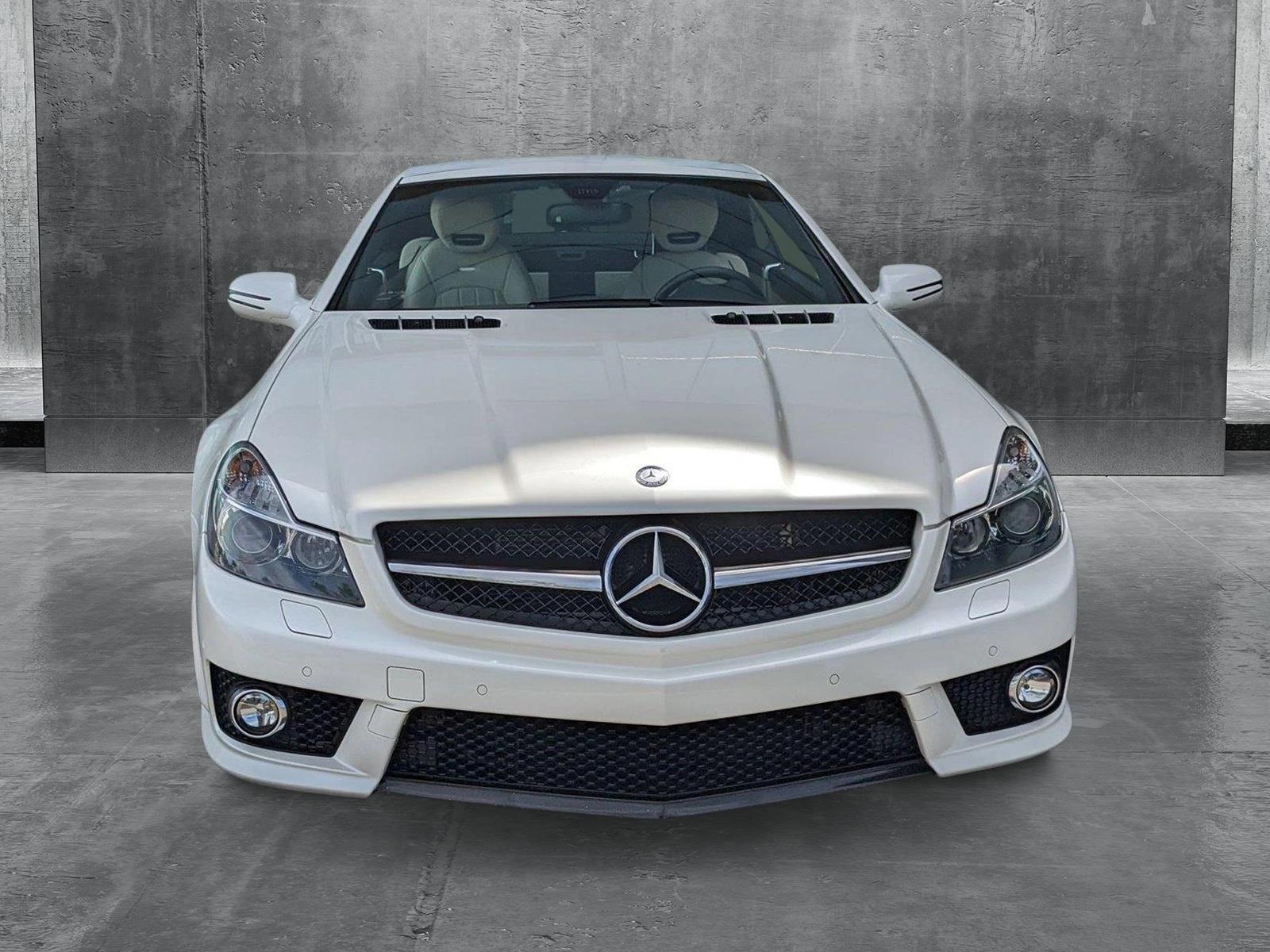 2009 Mercedes-Benz SL-Class Vehicle Photo in Pompano Beach, FL 33064