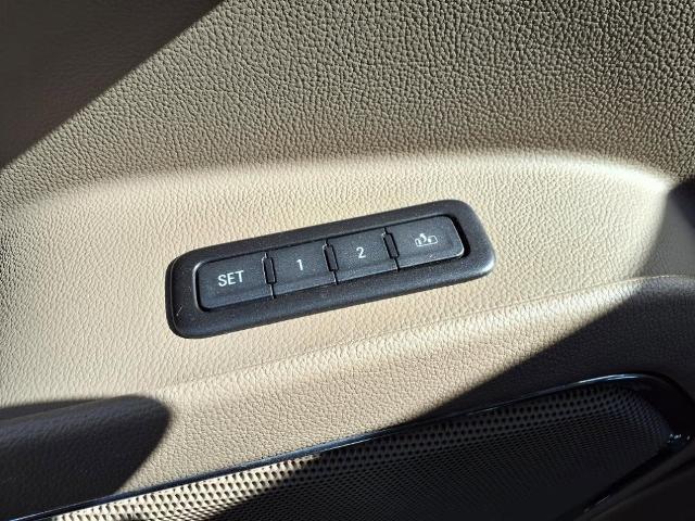 2017 GMC Yukon Vehicle Photo in HENDERSON, NC 27536-2966