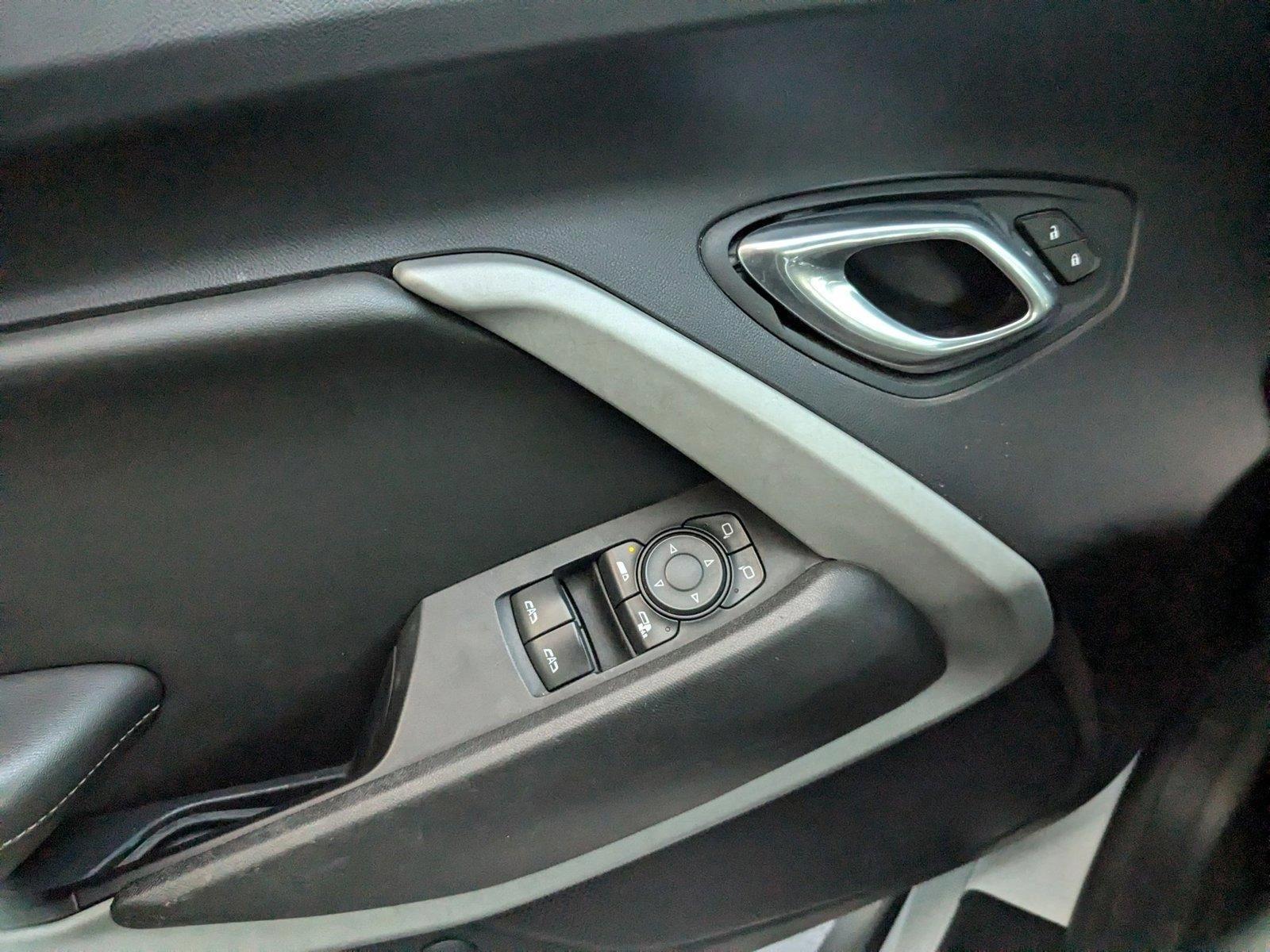 2021 Chevrolet Camaro Vehicle Photo in Miami, FL 33135