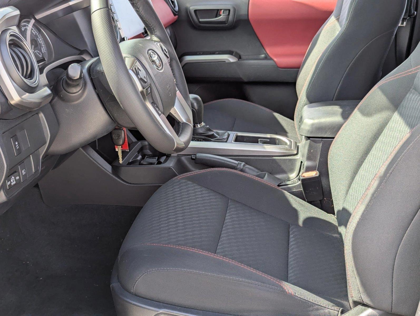 2022 Toyota Tacoma 4WD Vehicle Photo in Ft. Myers, FL 33907