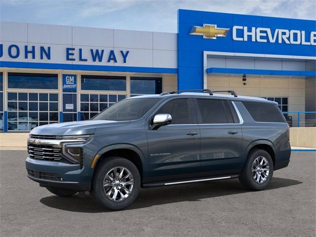 2025 Chevrolet Suburban Vehicle Photo in ENGLEWOOD, CO 80113-6708