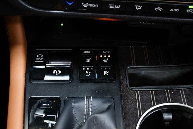 2022 Lexus RX 450h Vehicle Photo in DALLAS, TX 75235