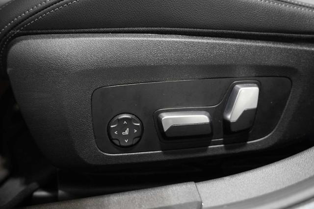 2022 BMW 330e xDrive Vehicle Photo in GRAPEVINE, TX 76051