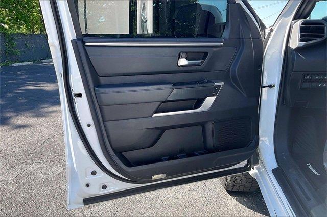 2022 Toyota Tundra 4WD Vehicle Photo in INDEPENDENCE, MO 64055-1314
