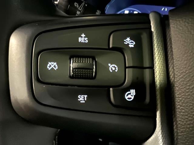 2024 GMC Yukon Vehicle Photo in Roslyn, NY 11576