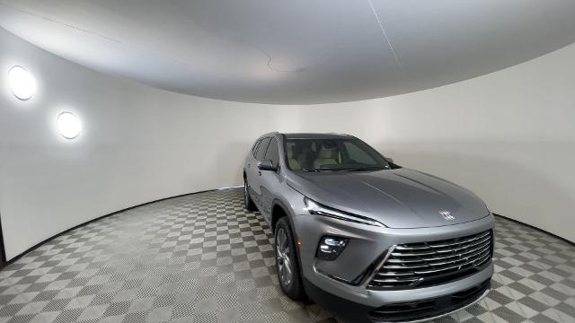 2025 Buick Enclave Vehicle Photo in GILBERT, AZ 85297-0402