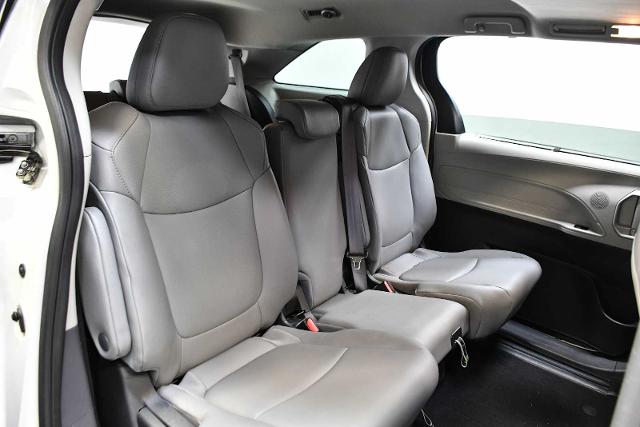 2022 Toyota Sienna Vehicle Photo in DALLAS, TX 75235