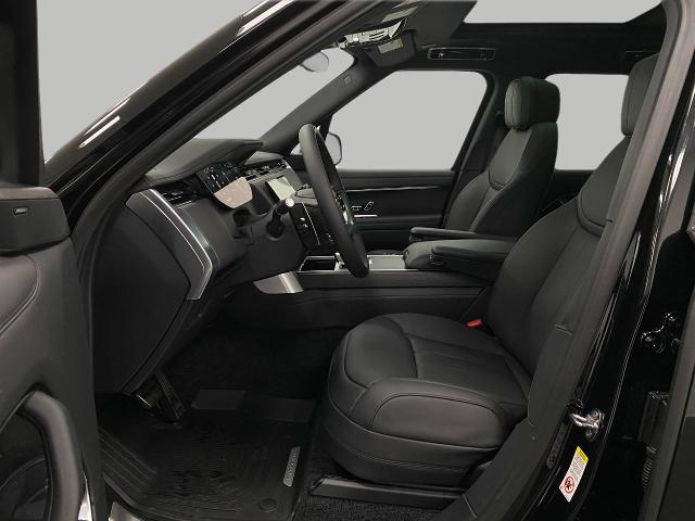 2025 Range Rover Vehicle Photo in Appleton, WI 54913