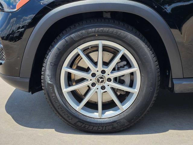 2025 Mercedes-Benz GLE Vehicle Photo in HOUSTON, TX 77079