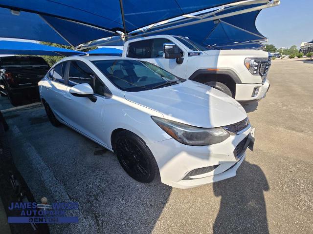 2016 Chevrolet Cruze Vehicle Photo in DENTON, TX 76210-9321