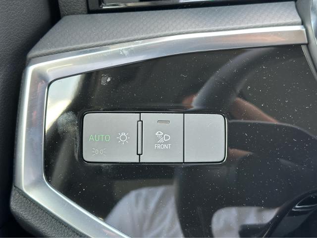 2024 Audi Q3 Vehicle Photo in HOUSTON, TX 77090