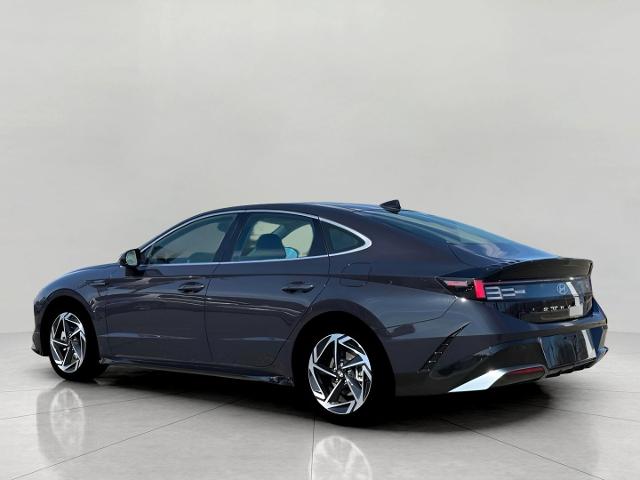 2025 Hyundai SONATA Vehicle Photo in Green Bay, WI 54304