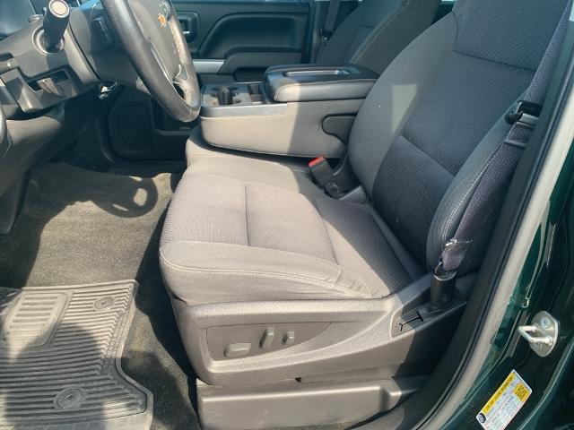 2015 Chevrolet Silverado 1500 Vehicle Photo in GREEN BAY, WI 54304-5303