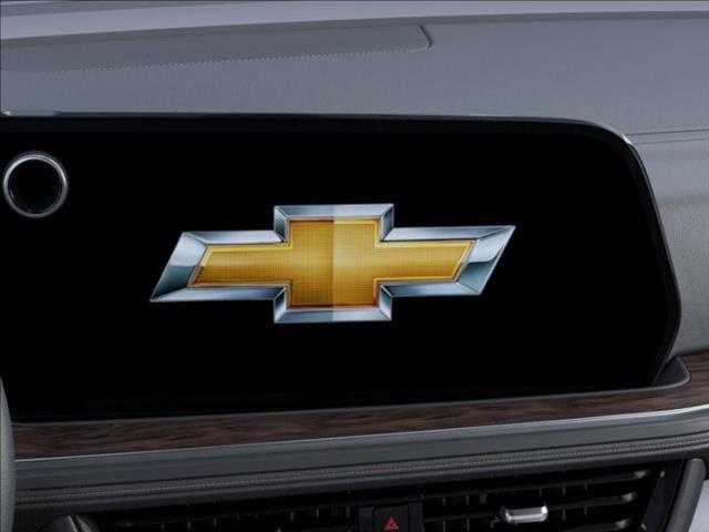 2025 Chevrolet Suburban Vehicle Photo in HENDERSON, NC 27536-2966