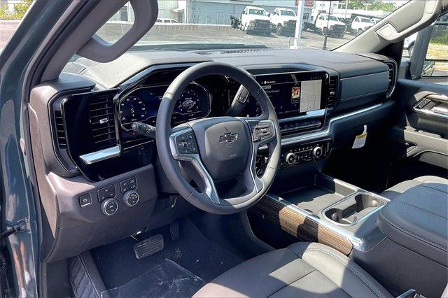 2025 Chevrolet Silverado 2500 HD Vehicle Photo in INDEPENDENCE, MO 64055-1314