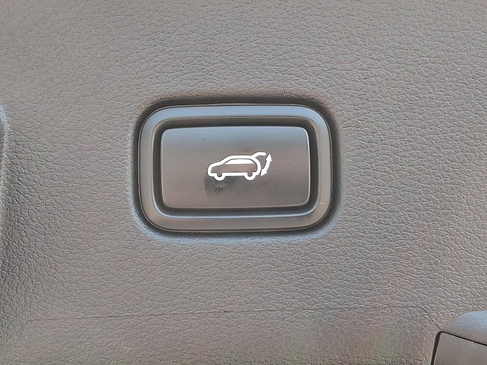 2024 Kia Sportage Hybrid Vehicle Photo in Trevose, PA 19053