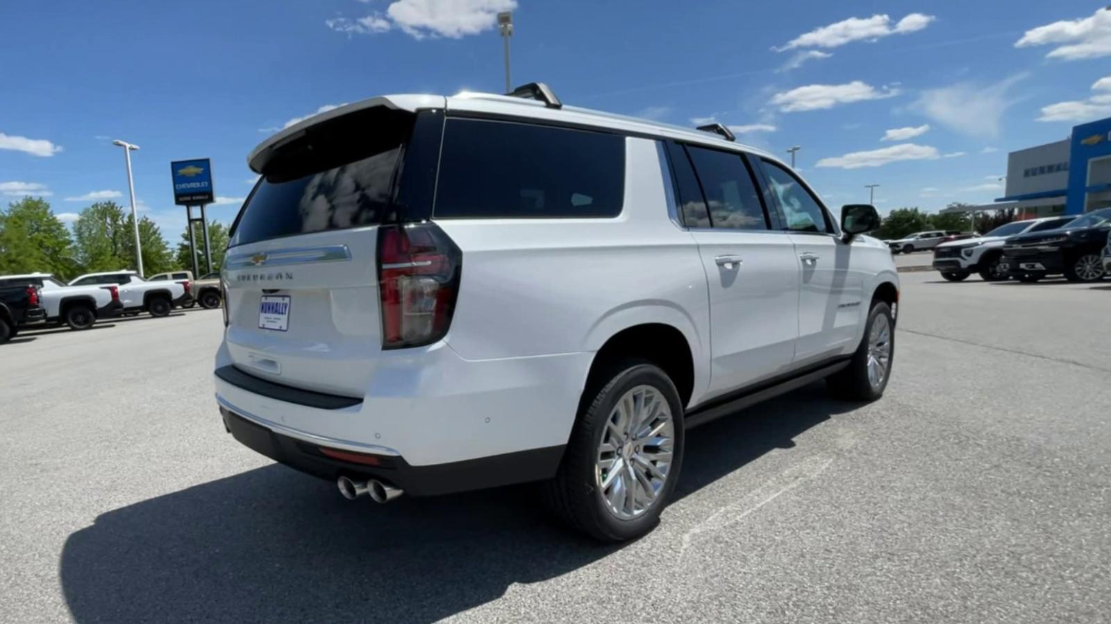 2024 Chevrolet Suburban Vehicle Photo in BENTONVILLE, AR 72712-4322