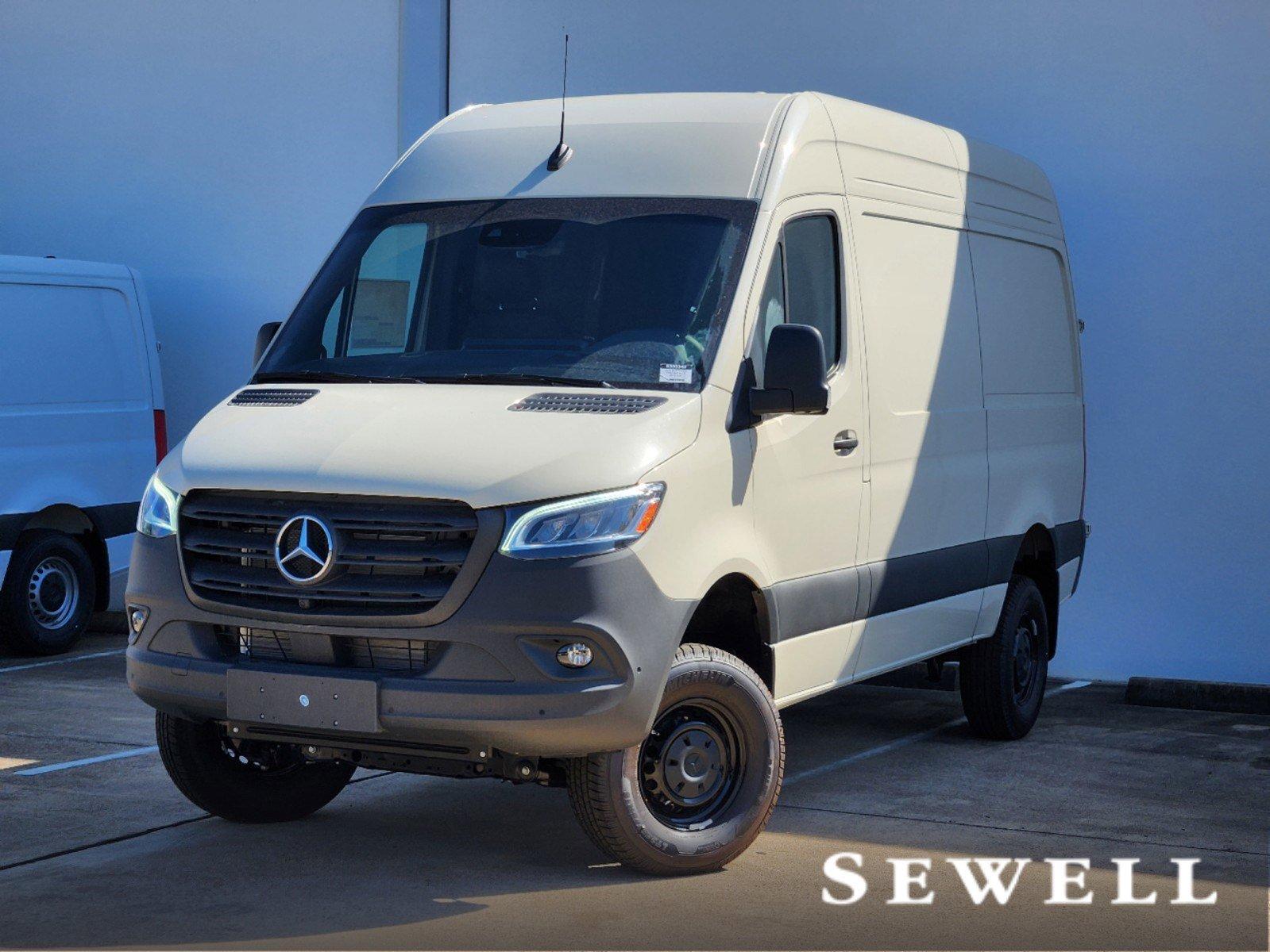 2024 Mercedes-Benz Sprinter Cargo Van Vehicle Photo in HOUSTON, TX 77079