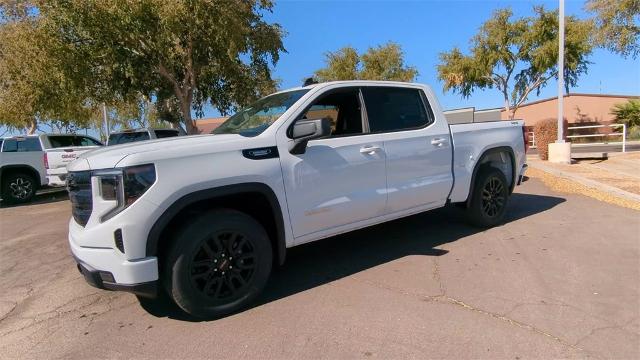 2025 GMC Sierra 1500 Vehicle Photo in GOODYEAR, AZ 85338-1310