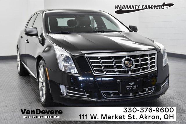 2013 Cadillac XTS Vehicle Photo in Akron, OH 44320