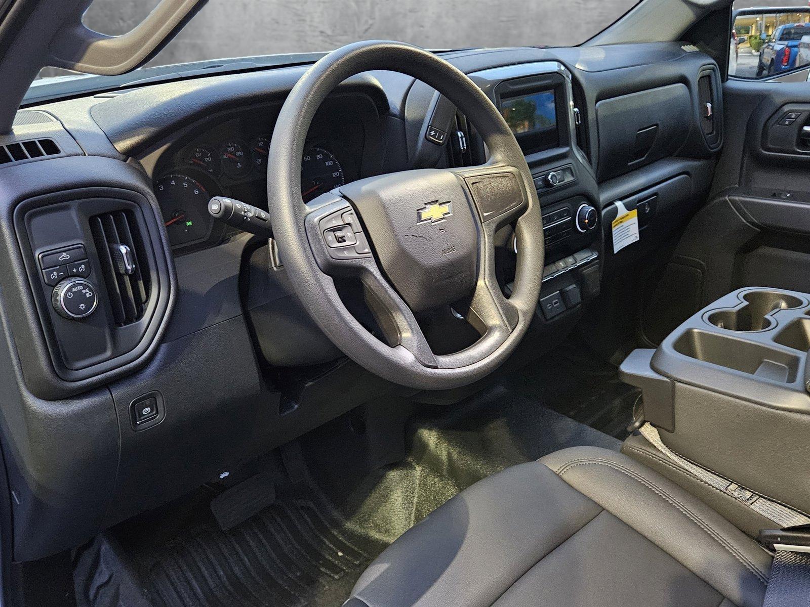 2025 Chevrolet Silverado 1500 Vehicle Photo in GREENACRES, FL 33463-3207