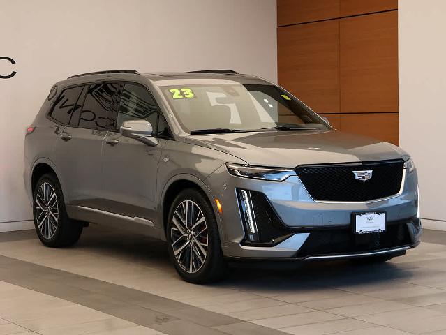 2023 Cadillac XT6 Vehicle Photo in LIBERTYVILLE, IL 60048-3287