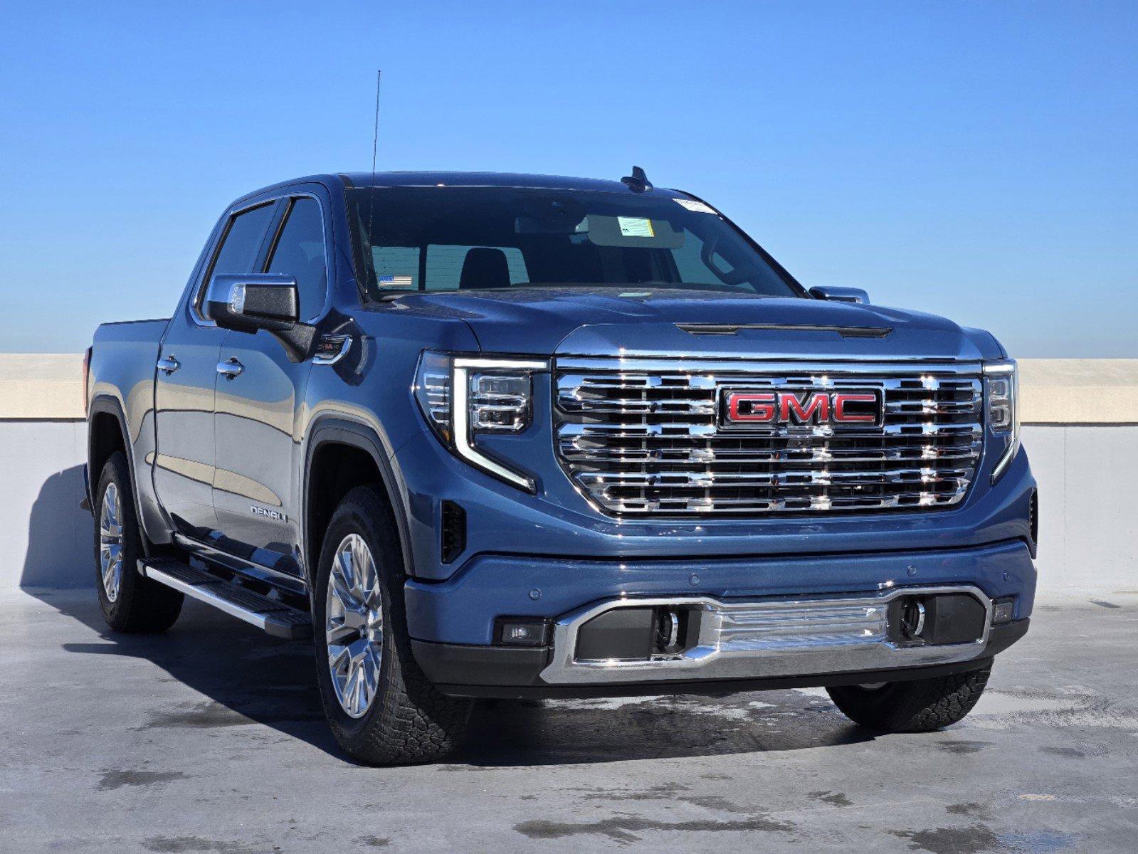 2025 GMC Sierra 1500 Vehicle Photo in DALLAS, TX 75209-3016