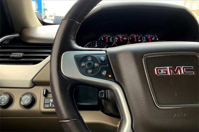 2020 GMC Yukon XL Vehicle Photo in TOPEKA, KS 66609-0000