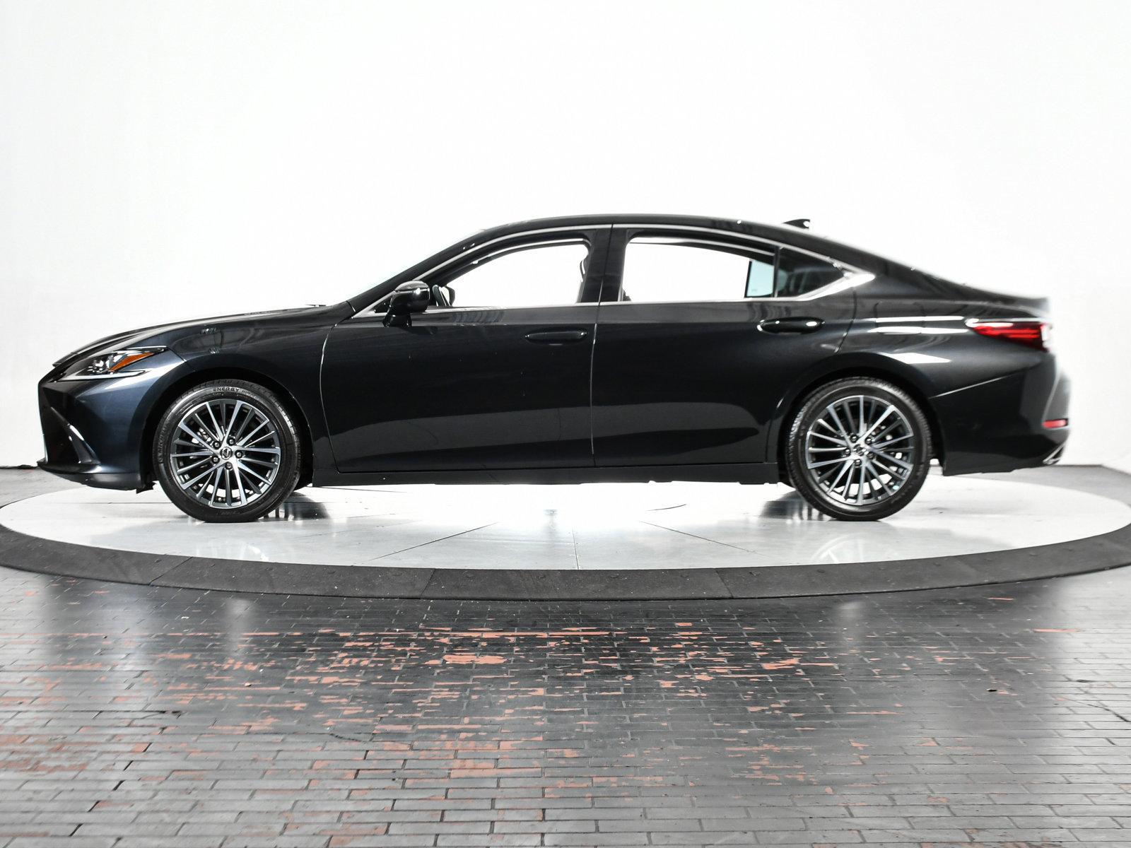 2022 Lexus ES 350 Vehicle Photo in DALLAS, TX 75235