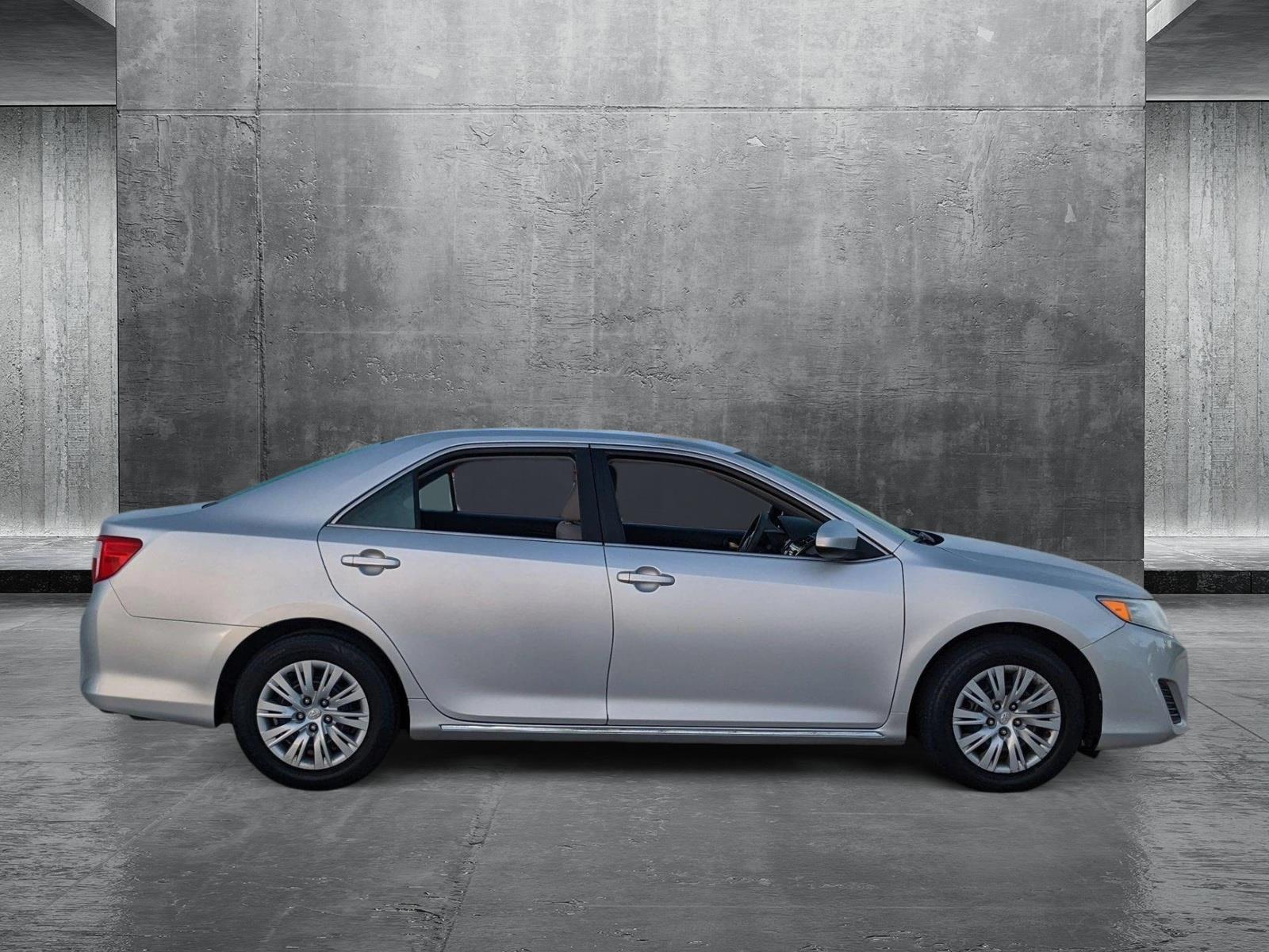 2013 Toyota Camry Vehicle Photo in Davie, FL 33331