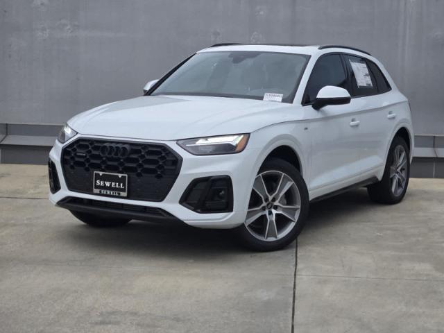 2025 Audi Q5 Vehicle Photo in SUGAR LAND, TX 77478