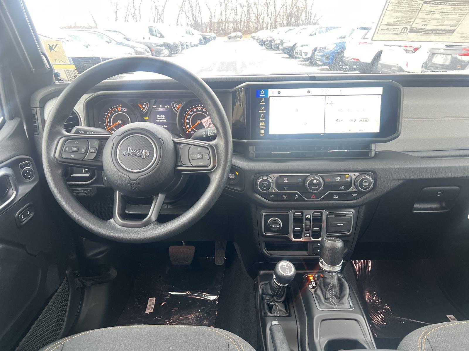 2025 Jeep Gladiator Vehicle Photo in Mechanicsburg, PA 17050-1707