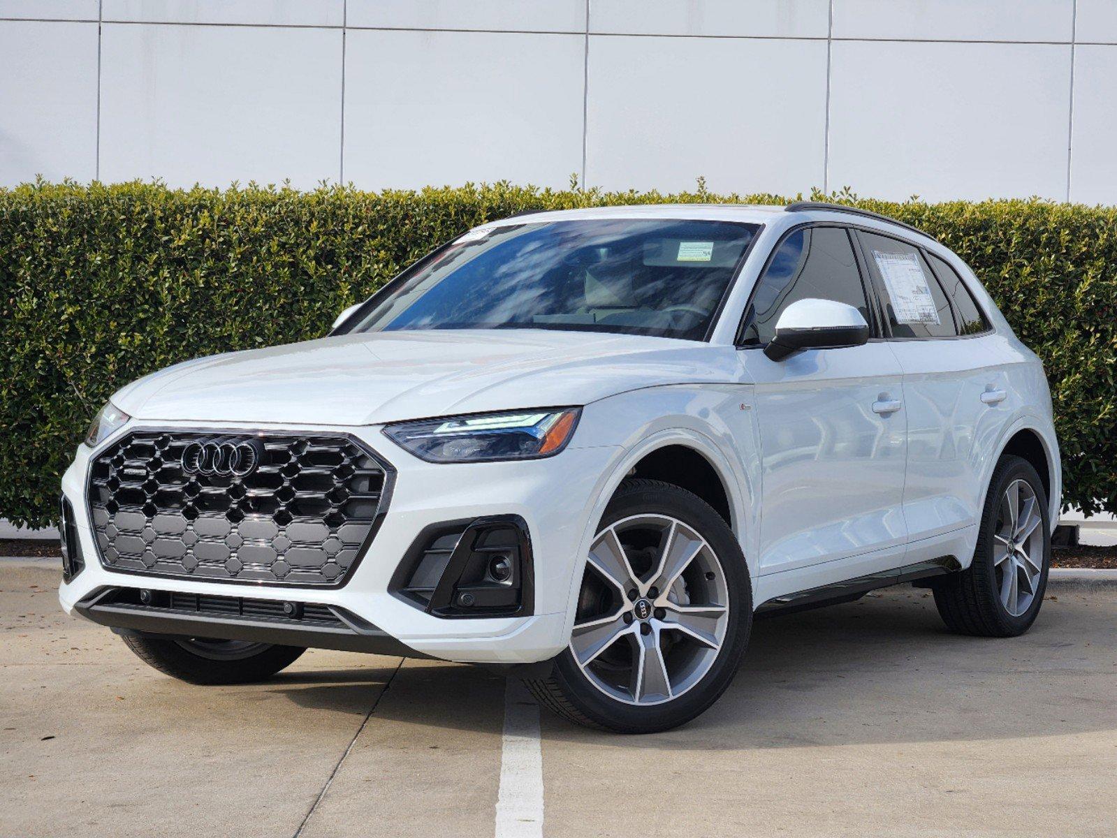 2025 Audi Q5 Vehicle Photo in MCKINNEY, TX 75070