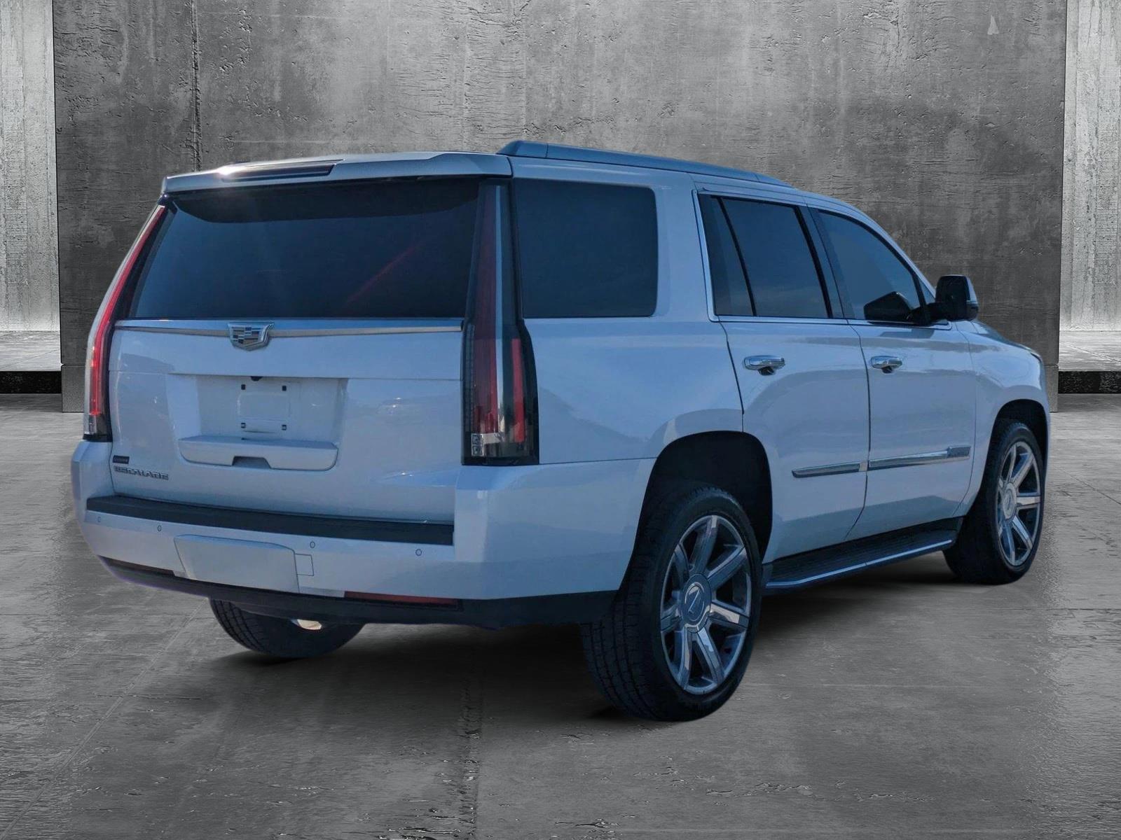 2016 Cadillac Escalade Vehicle Photo in WEST PALM BEACH, FL 33407-3296