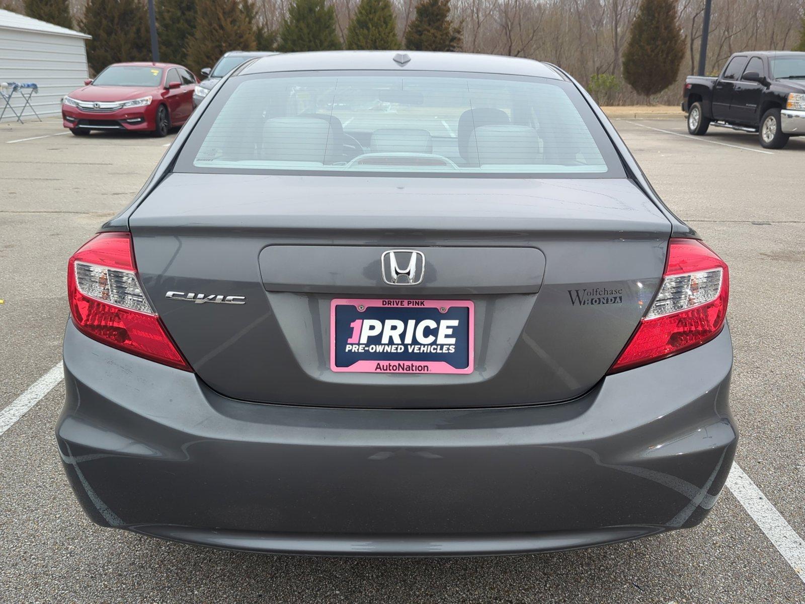 2012 Honda Civic Sedan Vehicle Photo in Memphis, TN 38125