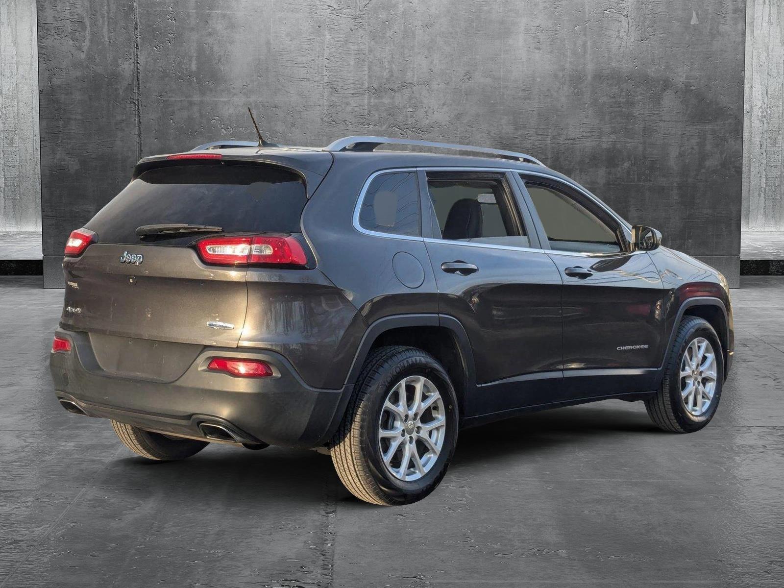 2015 Jeep Cherokee Vehicle Photo in Cockeysville, MD 21030-2508