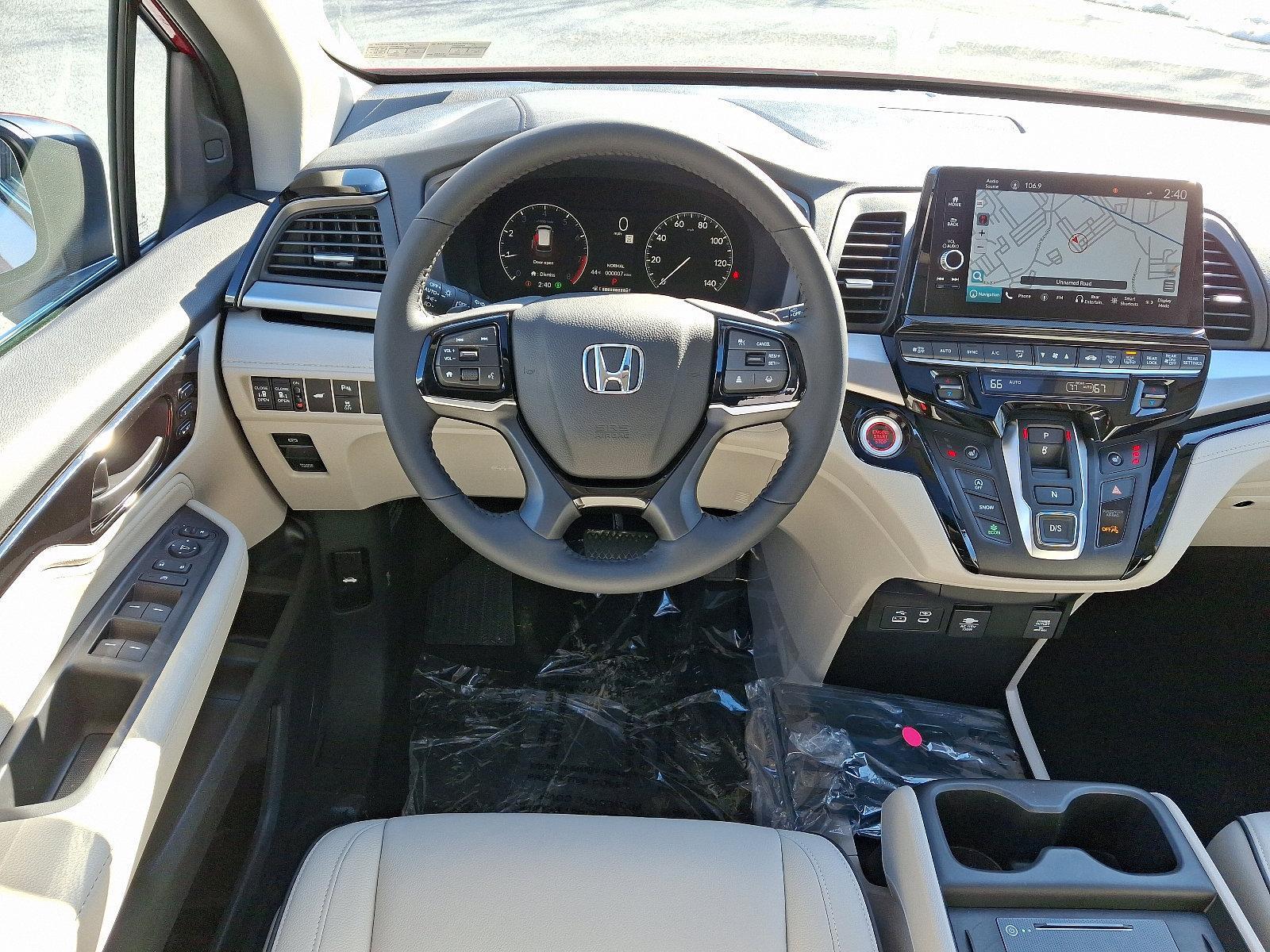 2025 Honda Odyssey Vehicle Photo in Harrisburg, PA 17111