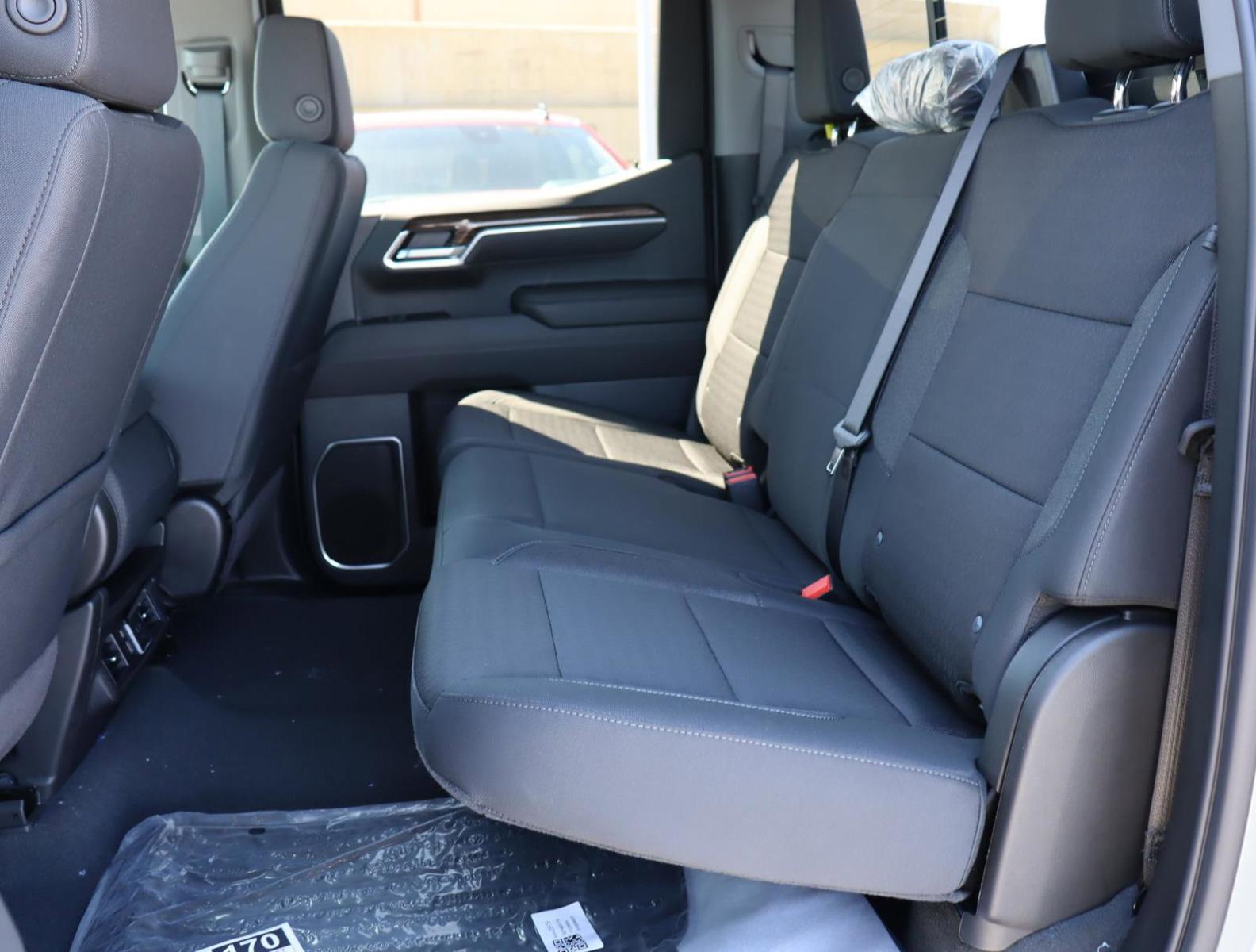 2025 Chevrolet Silverado 1500 Vehicle Photo in LOS ANGELES, CA 90007-3794