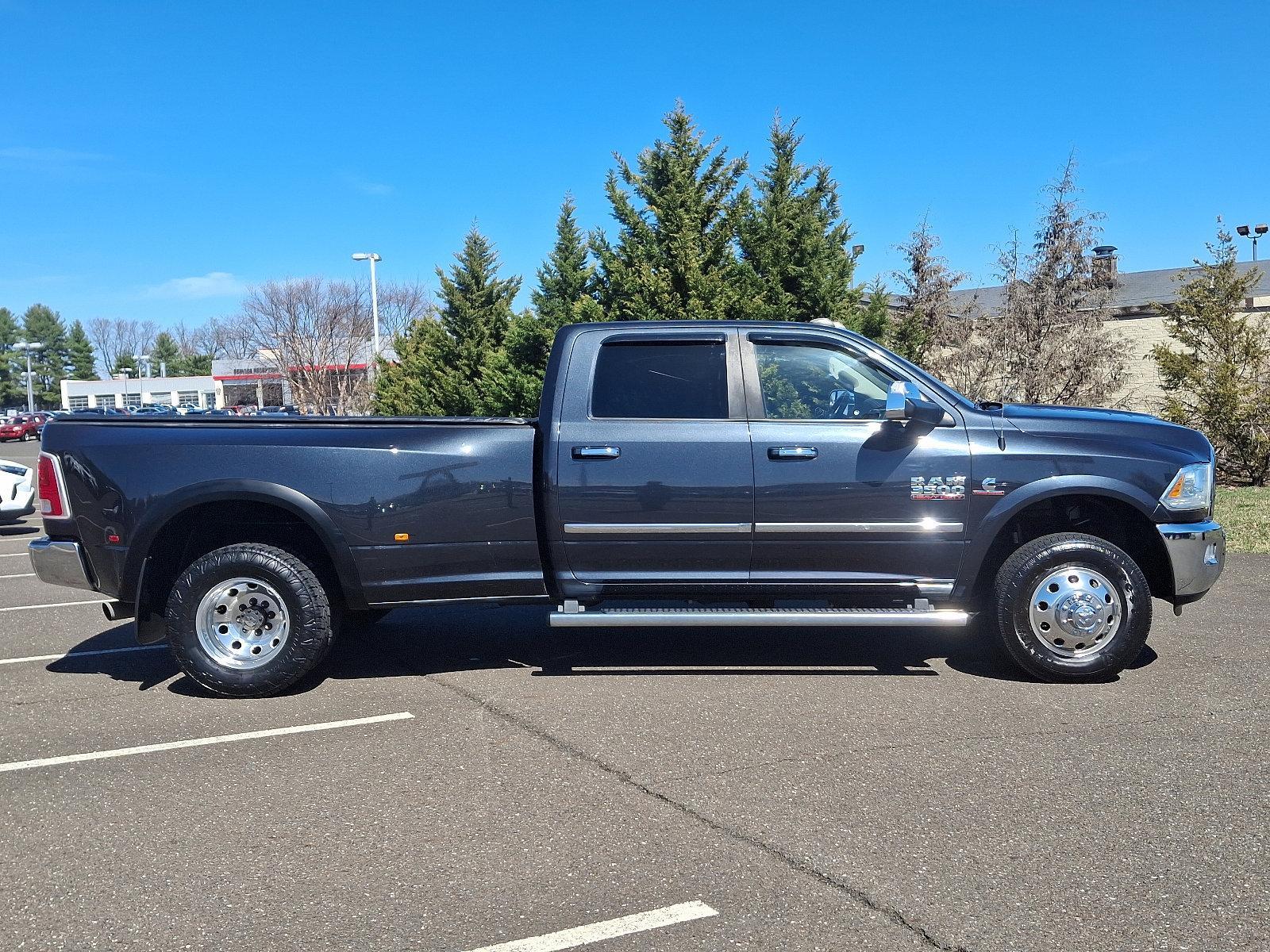 2015 Ram 3500 Vehicle Photo in Trevose, PA 19053