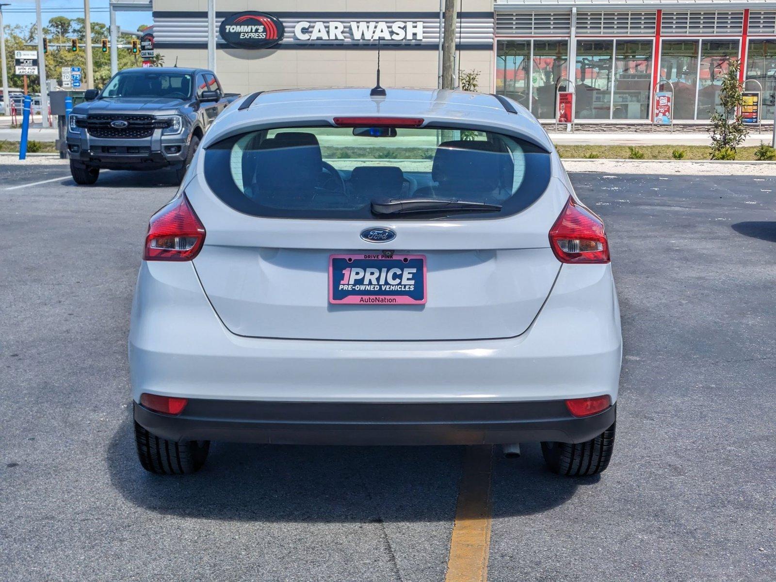 2018 Ford Focus Vehicle Photo in Bradenton, FL 34207