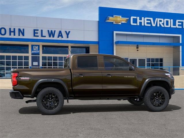 2025 Chevrolet Colorado Vehicle Photo in ENGLEWOOD, CO 80113-6708