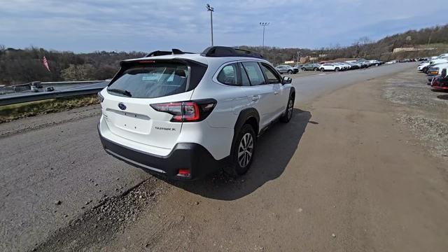 2024 Subaru Outback Vehicle Photo in Pleasant Hills, PA 15236