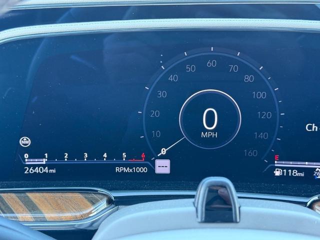 2024 Cadillac Escalade Vehicle Photo in COLUMBIA, MO 65203-3903